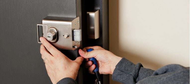 Protect Yourself Against Locksmith Fraud